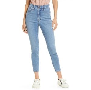 MADEWELL Curvy Roadtripper Jeans Conroe Wash